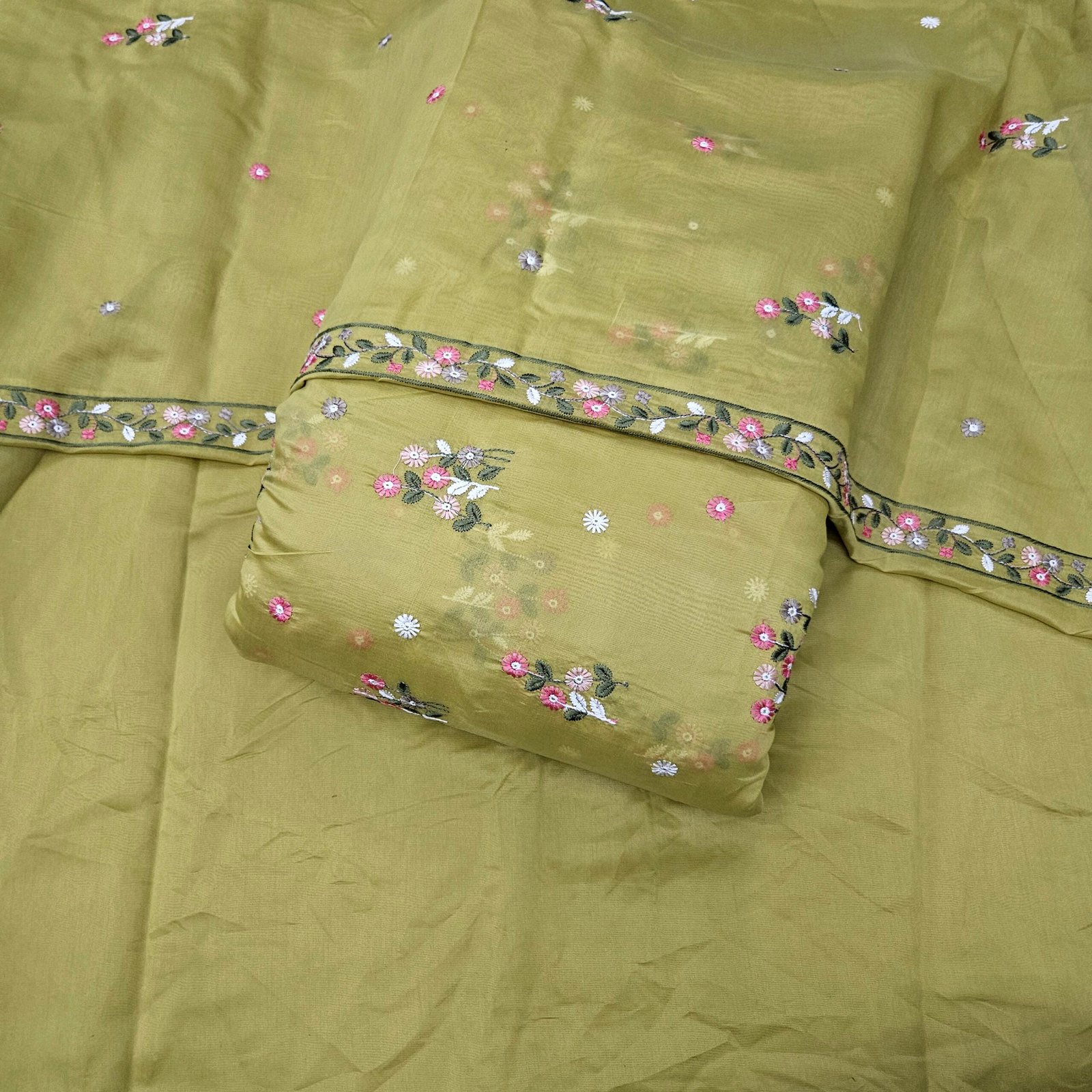 3 PC Embroidered Combo On Mul Chanderi Fabric - Image 6